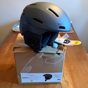 Smith Accel MIPS helmet